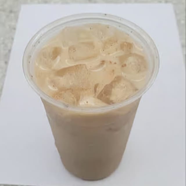 20oz Iced Chai Latte.